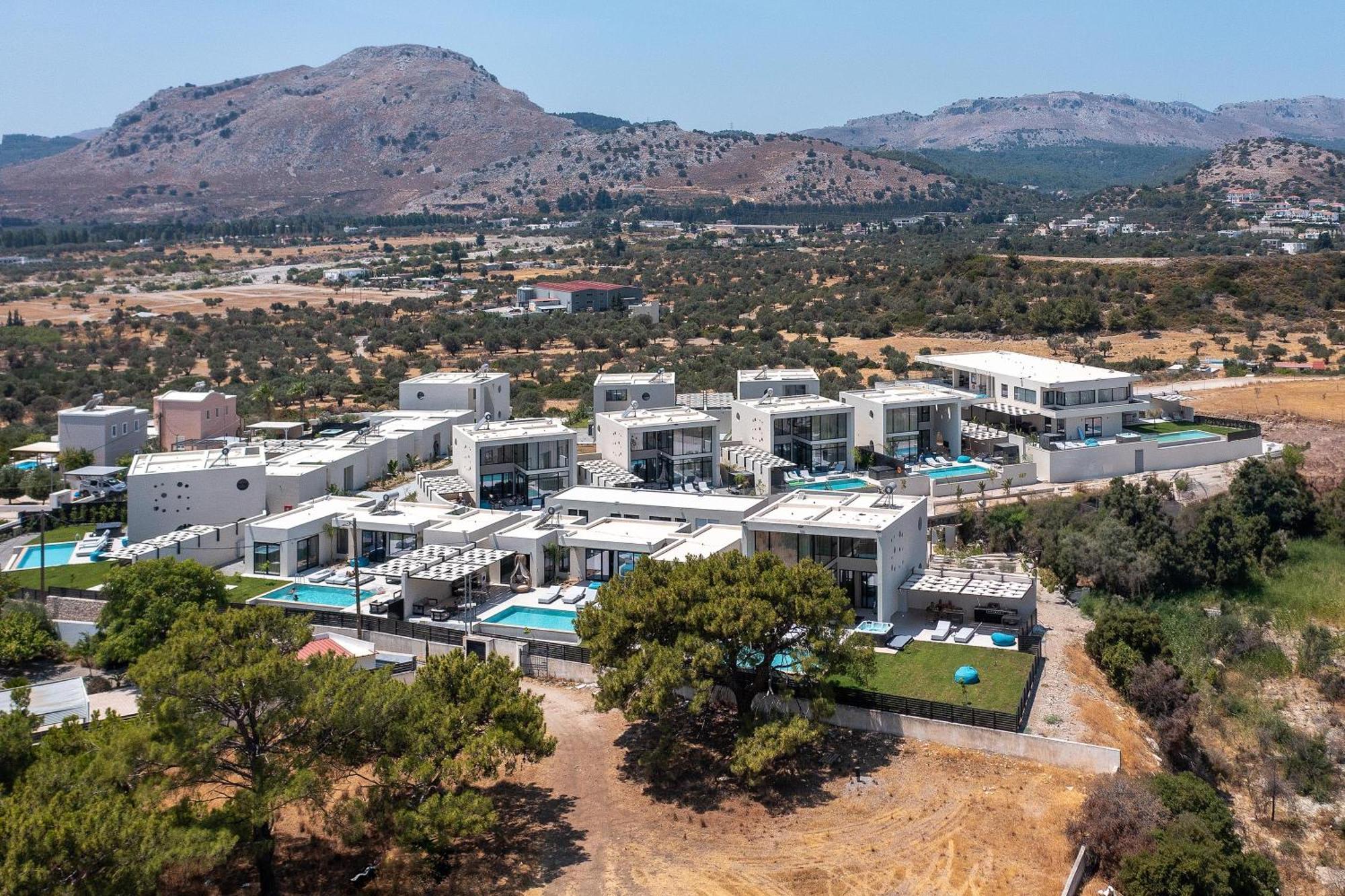 Trapezia Luxury Living Villa Колимбия Екстериор снимка